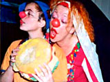 Clownstheater Toll und Kirschen