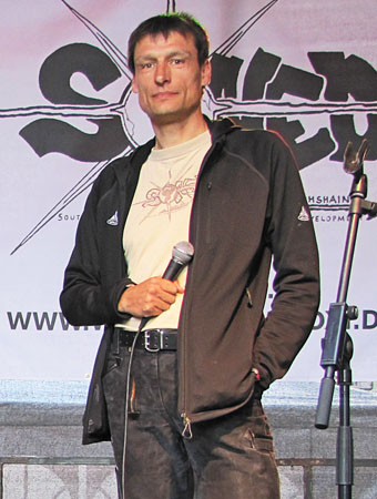 Weltfest am Boxhagener Platz 2013 - Andi Raue (SONED) auf der Weltfest Bühne